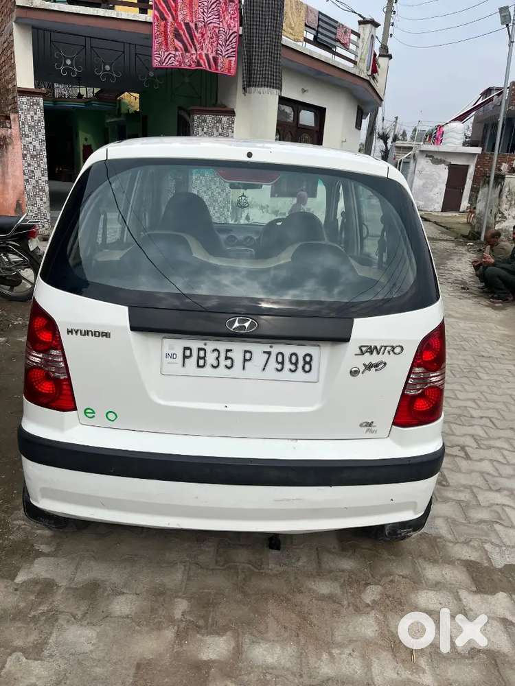Hyundai Santro Gs Zip 2012