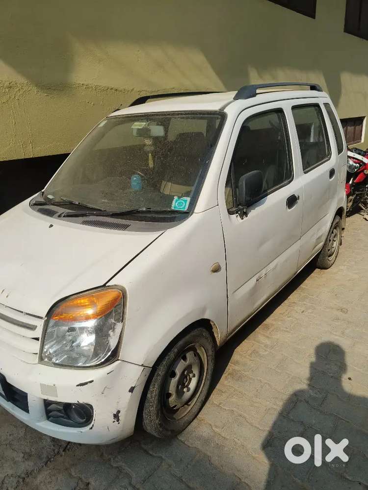 Wagonr Lxi Fuel 15 Years Old In Good Condition