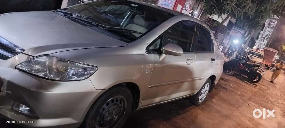 Honda City Zx 2006 Petrol Well Maintained