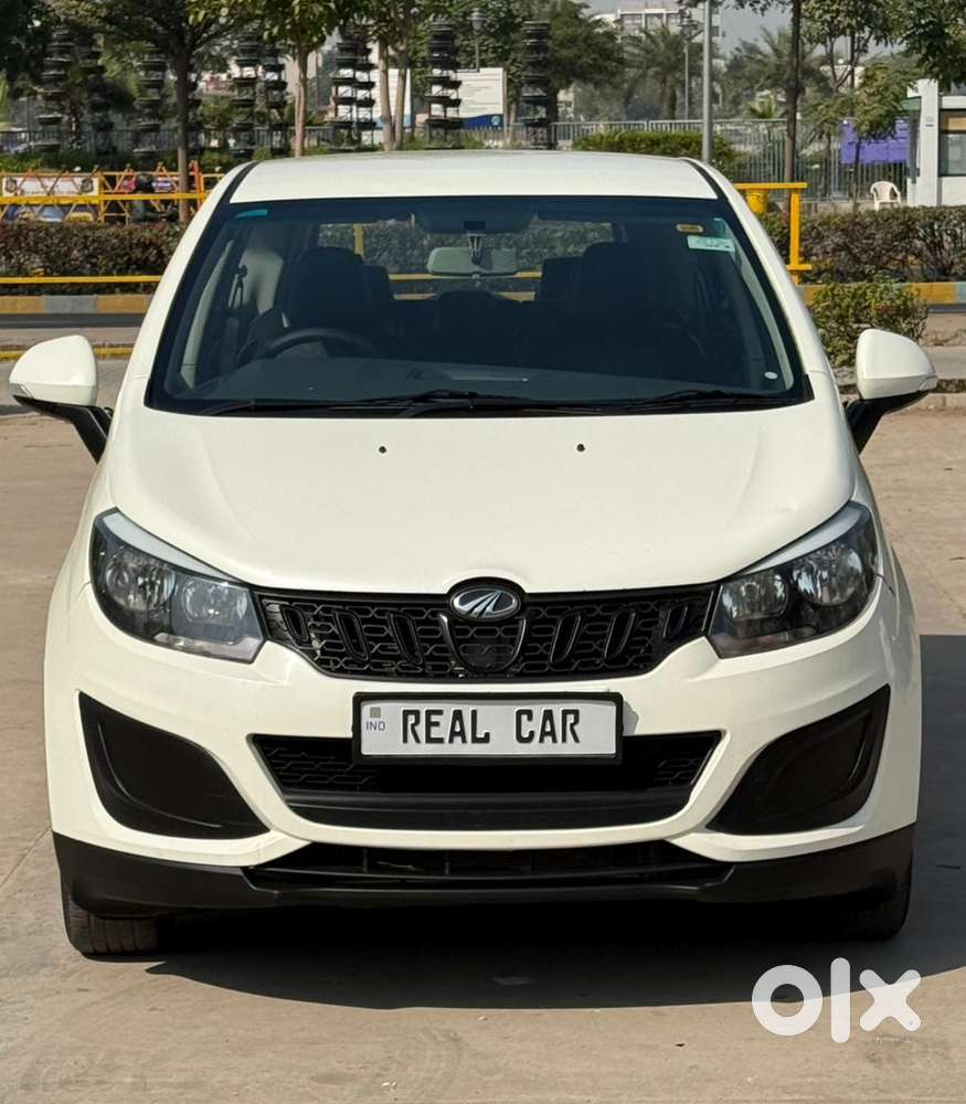 Mahindra Marazzo M2 8Str, 2021, Diesel - Cars in Naranpura