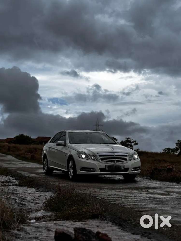 Mercedes-benz E-class 2011 Petrol 59000 Km Driven
