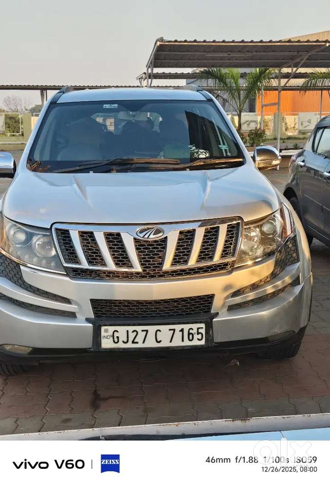 Mahindra Xuv500 2012 Diesel 95000 Km Driven