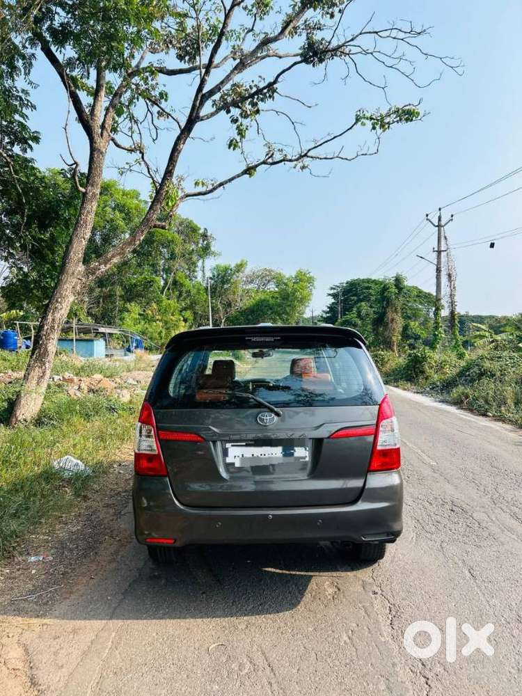 Toyota Innova 2.5 G (diesel) 8 Seater, 2017, Diesel