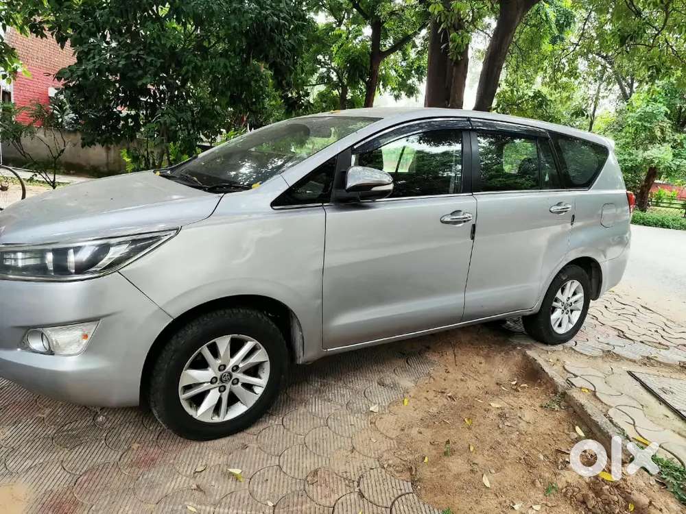 Toyota Innova Crysta Diesel 2017 Year