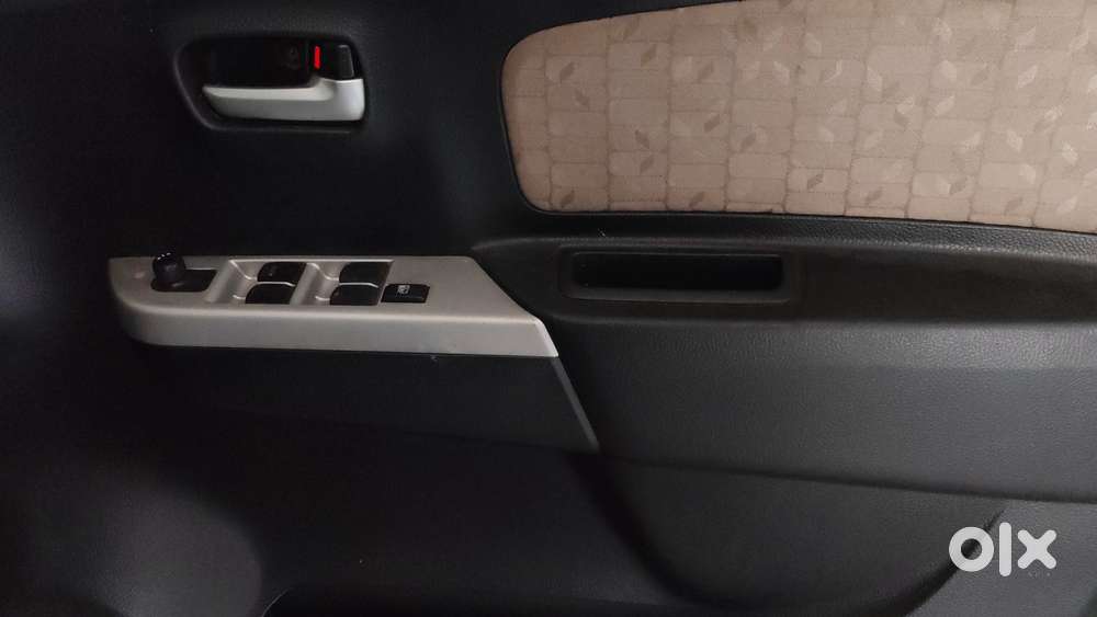 Maruti Suzuki Wagon R Vxi Amt, 2016, Petrol