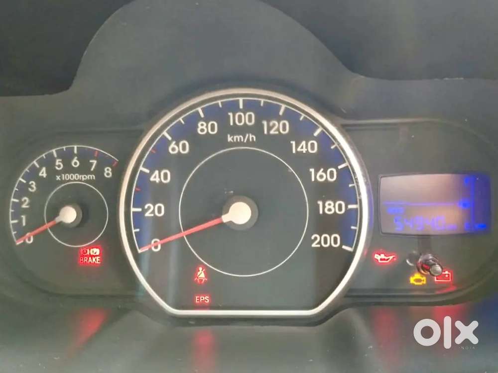 Hyundai I10 Sportz 2011