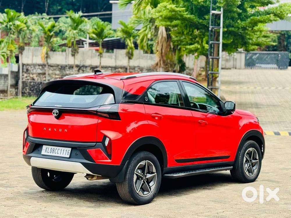 Tata Nexon Creative 1.2 Revotron Petrol 6 Mt, 2023, Petrol