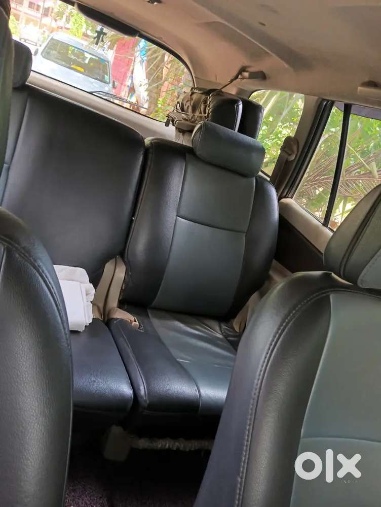 Toyota Innova 2013