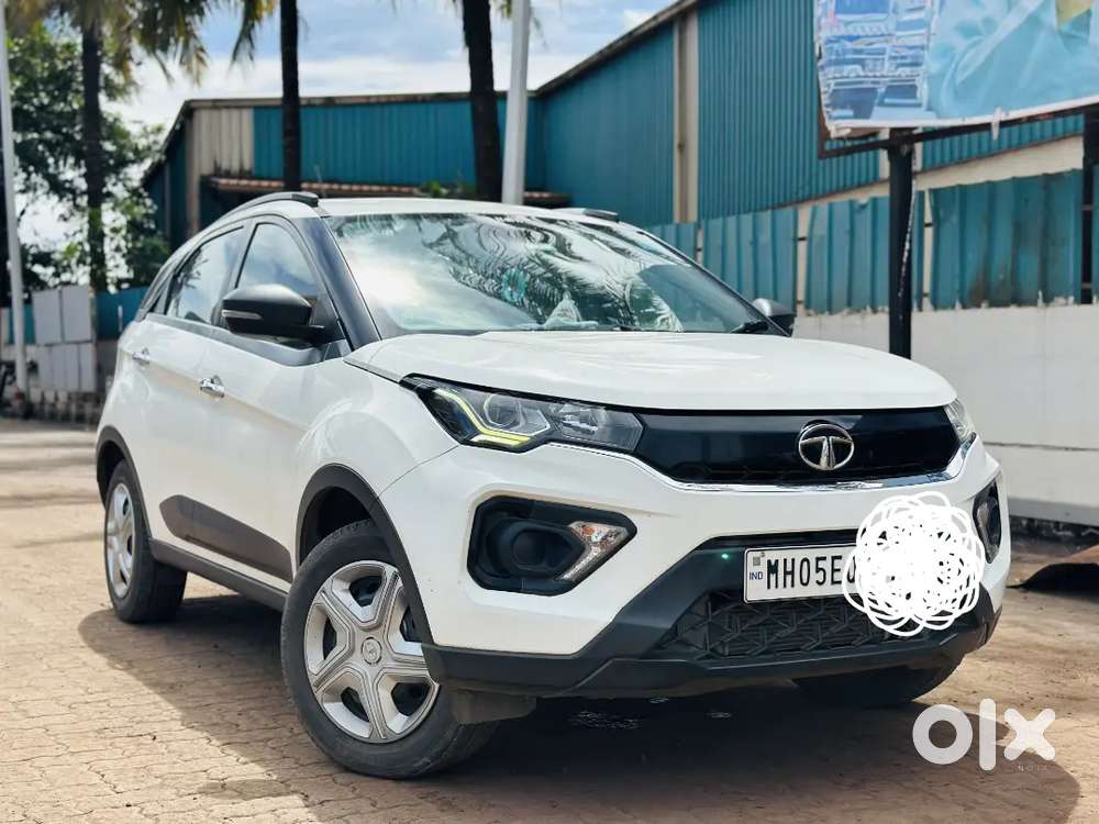 2021 Tata Nexon Xm (s) Petrol Single Owner