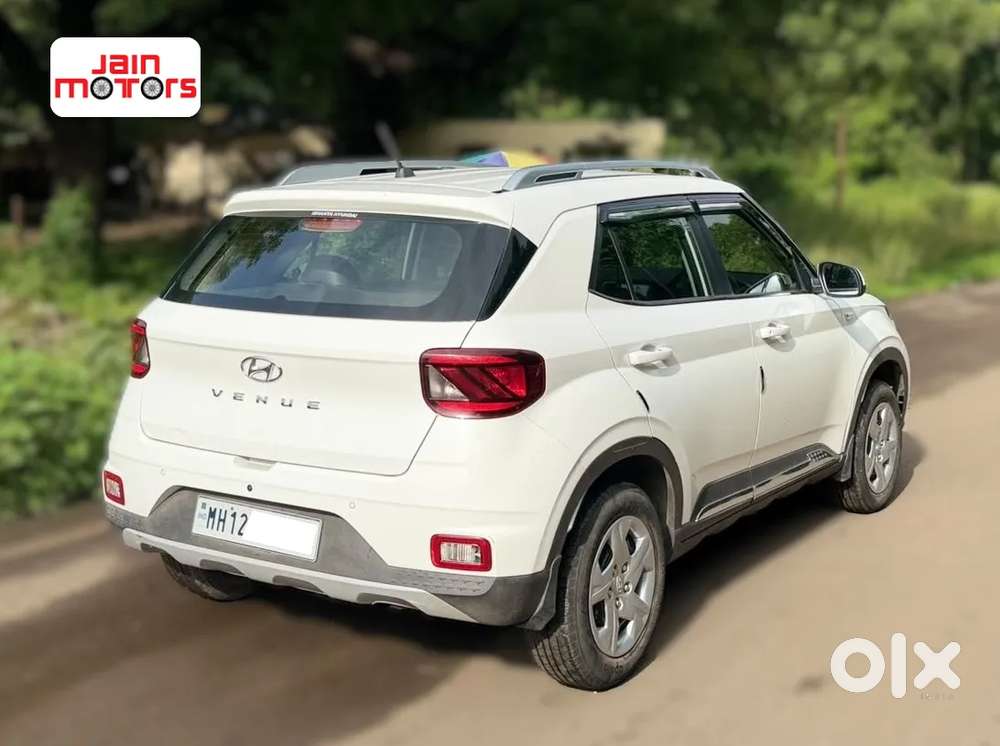 Hyundai Venue S 1.2 Petrol, 2022, Petrol