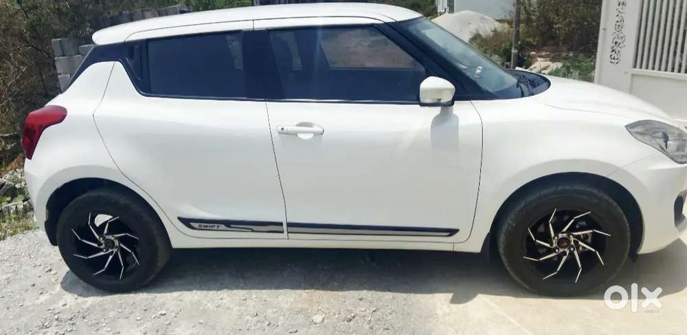 Maruti Suzuki Swift 2021