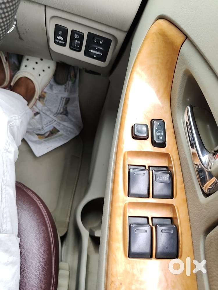 Toyota Innova 2.5 Vx 8 Str Bsiv, 2011, Diesel