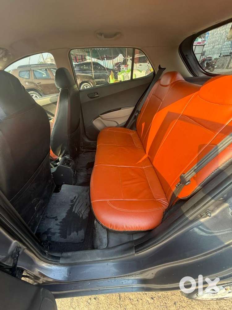 Hyundai Grand I10 2017 Diesel 98000 Km Driven