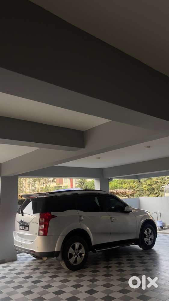 Mahindra Xuv500 Diesel Manual 2014 Well Maintained Showroom Track
