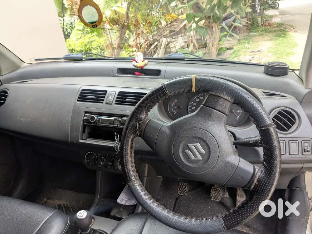 Maruti Suzuki Swift 2010