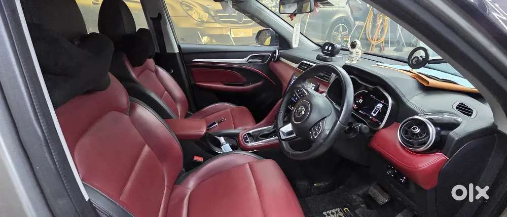 Mg Astor Savvy Red 2024