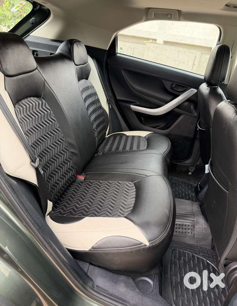 Tata Nexon 1.2 Revotron Xm (s), 2023, Petrol