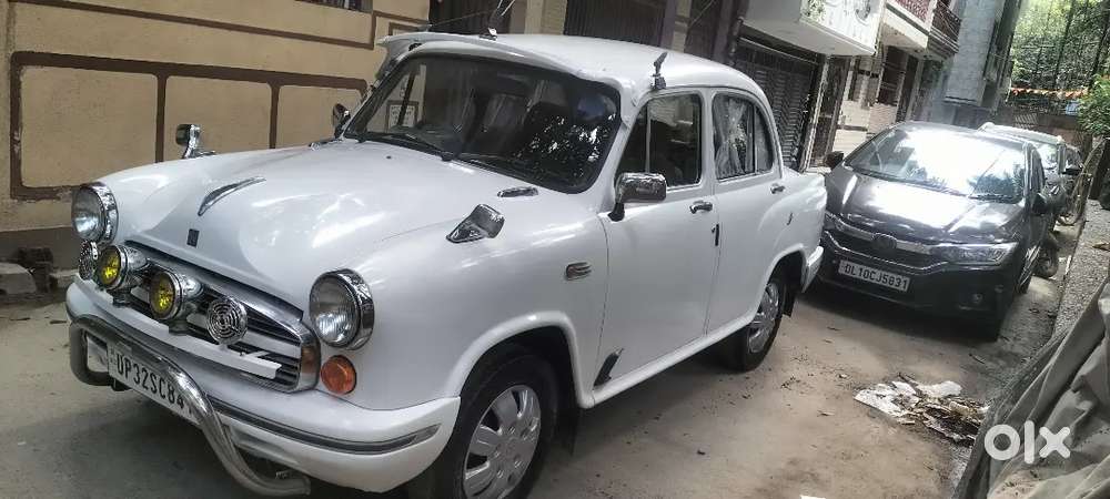 Ambassador Grand 2013 Car