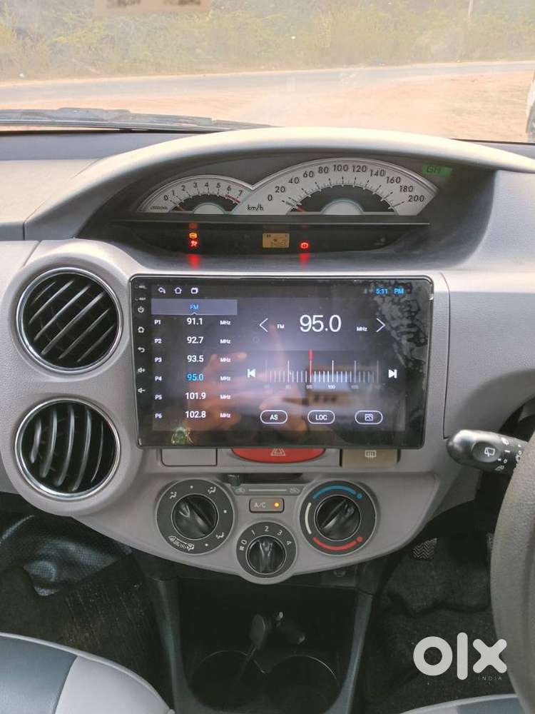 Toyota Etios Liva 2011-2012 V, 2011, Petrol