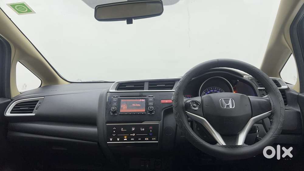 Honda Jazz [2020-2023] 1.2 V I-vtec Mt, 2015, Petrol