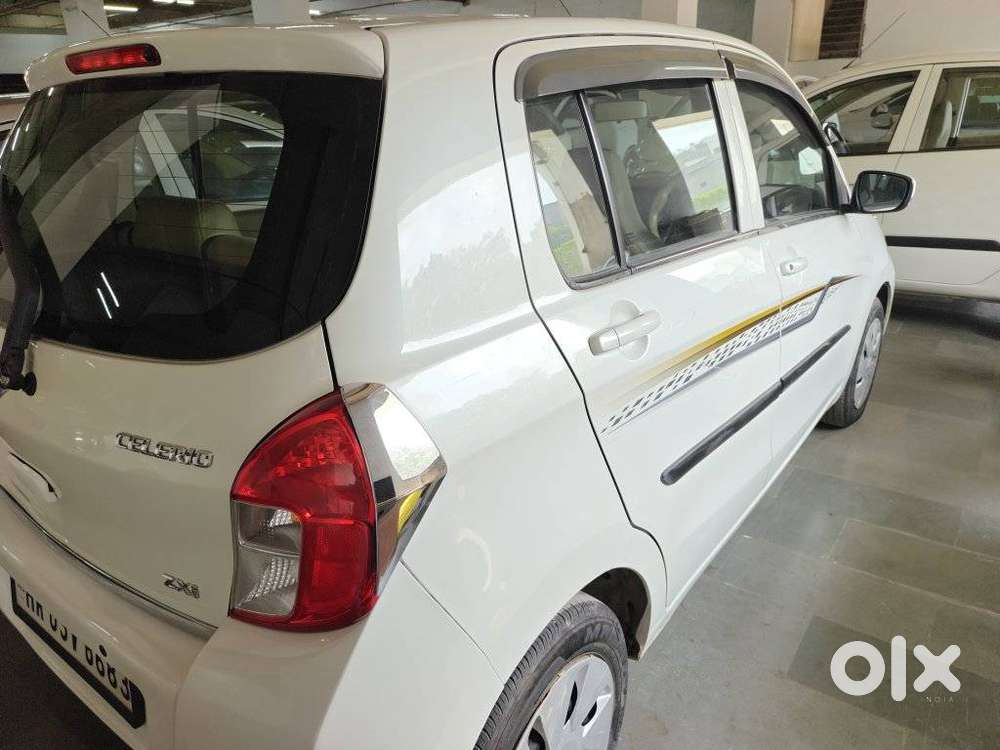Maruti Suzuki Celerio Zxi Mt, 2017, Petrol