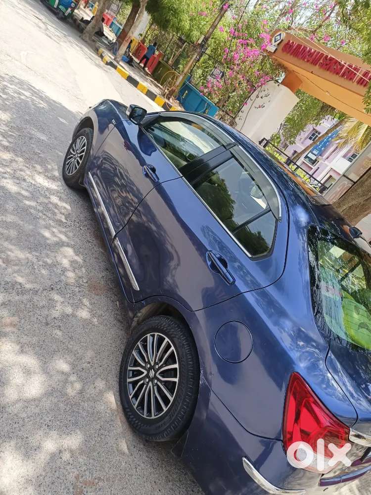 Dzire Zxi+ Top Modal Push Button