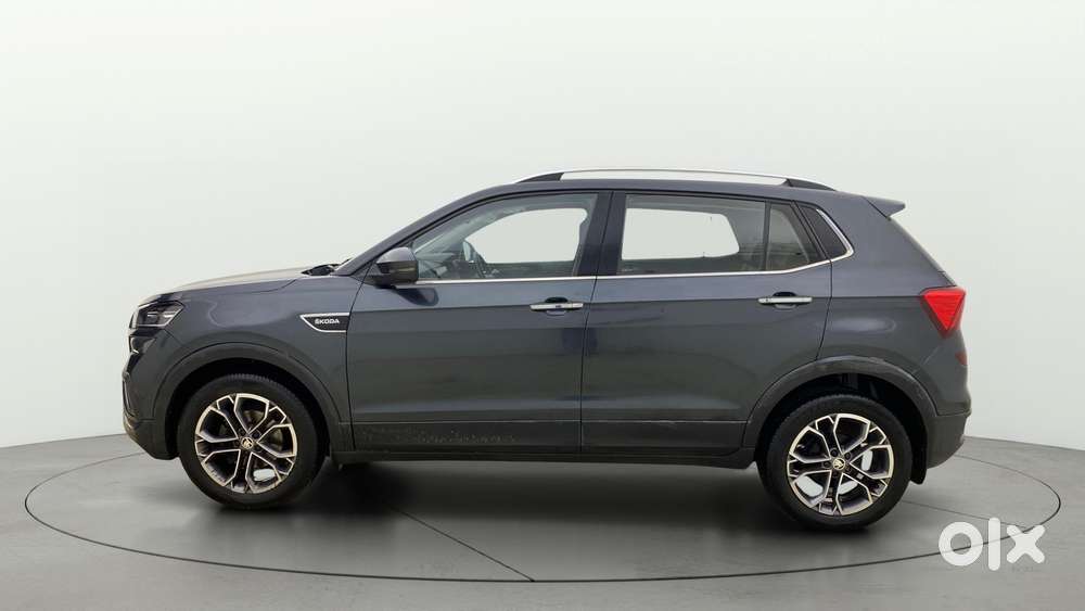 Skoda Kushaq 1.0 Tsi Style At, 2022, Petrol