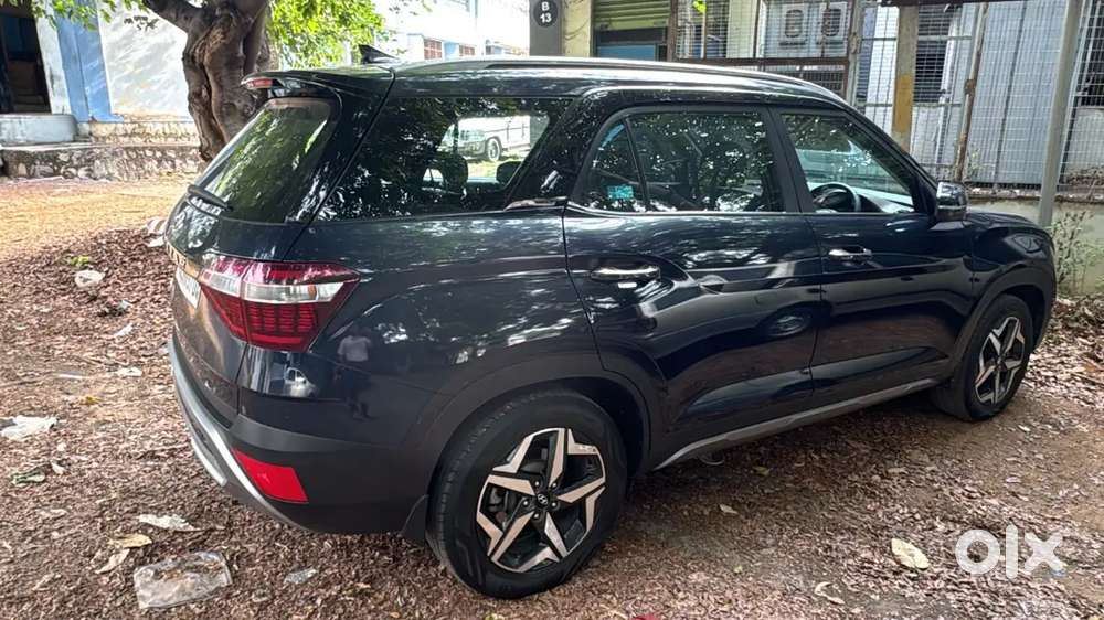 Hyundai Alcazar 7 seater diesel engine and manual transmission