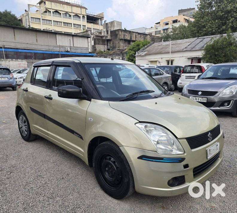 Maruti Suzuki Swift Vxi Optional, 2005, Petrol