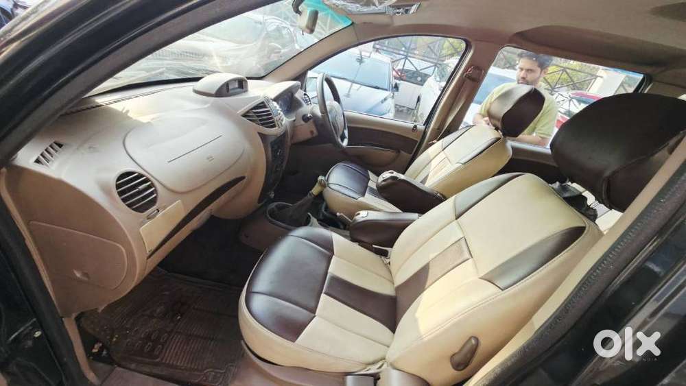 Mahindra Xylo 2009-2011 E8 Abs Airbag Bsiv, 2011, Diesel