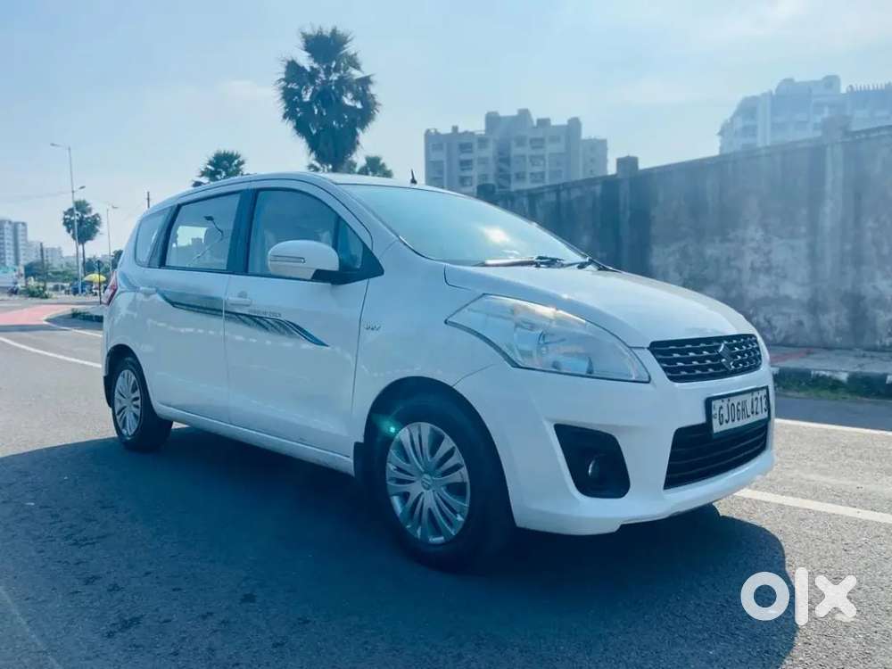Maruti Suzuki Ertiga 2014 Anniversary Edition