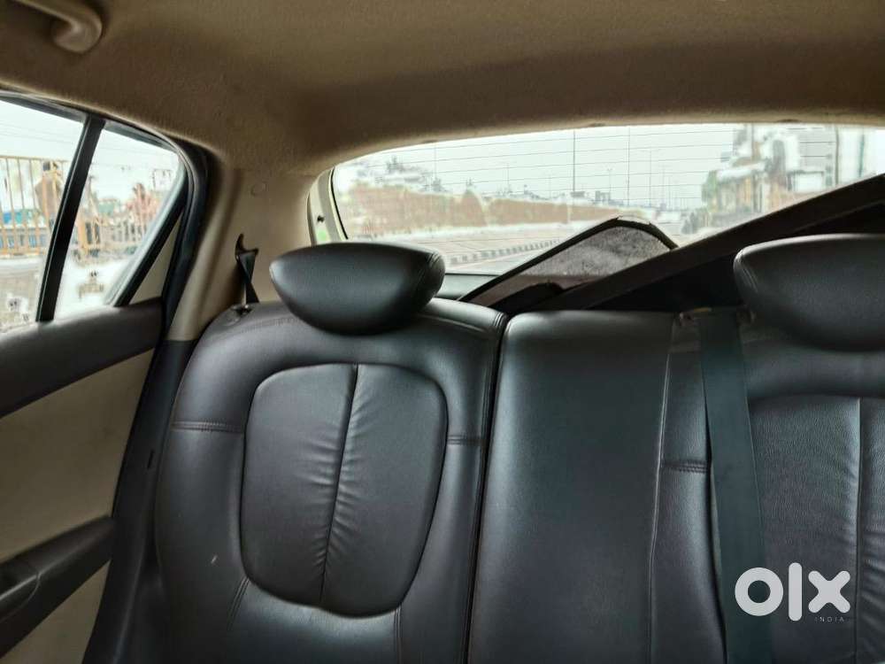 Hyundai Model Manual 2013