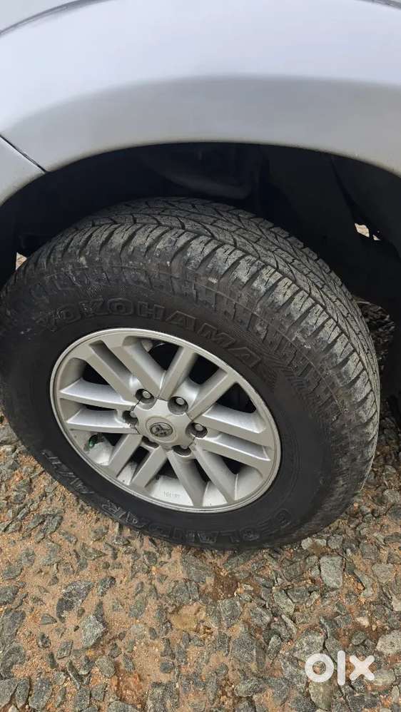 Toyota Fortuner Diesel 2015 Year Re Registered