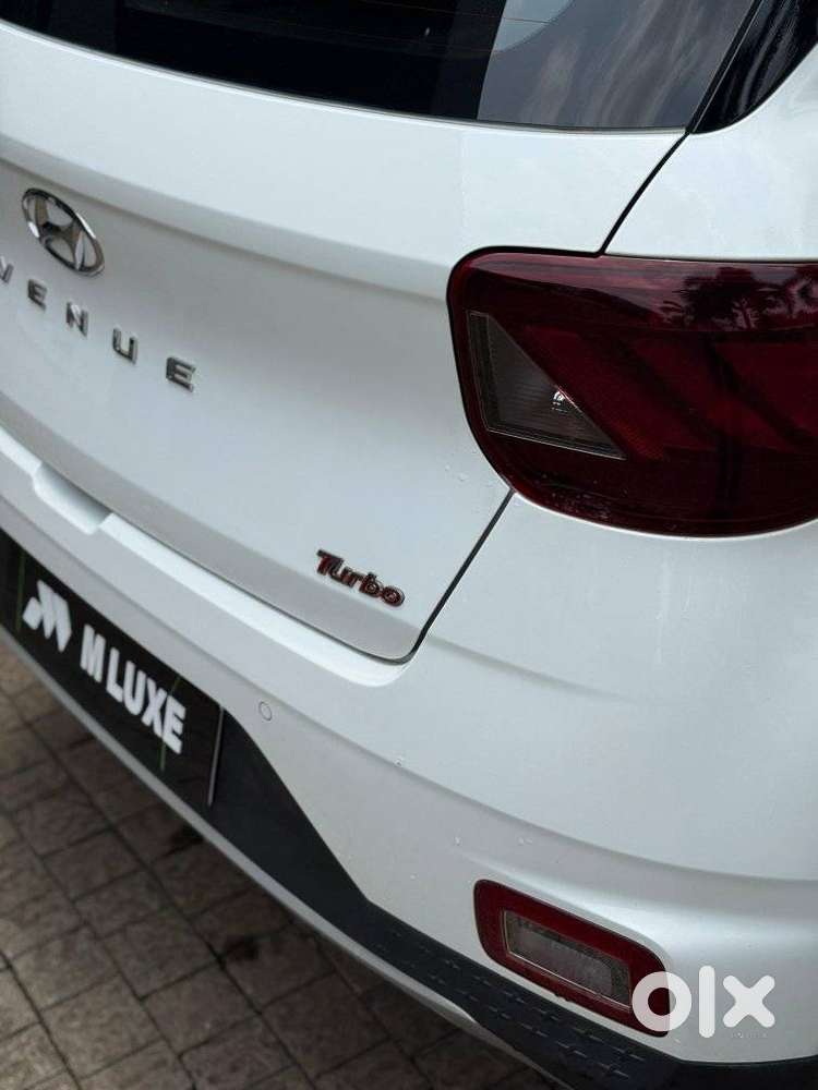 Hyundai Venue Sx Plus Turbo Dct, 2020, Petrol