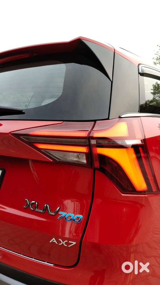 Mahindra Xuv700 2.0 Ax 7 Petrol At Str, 2022, Petrol