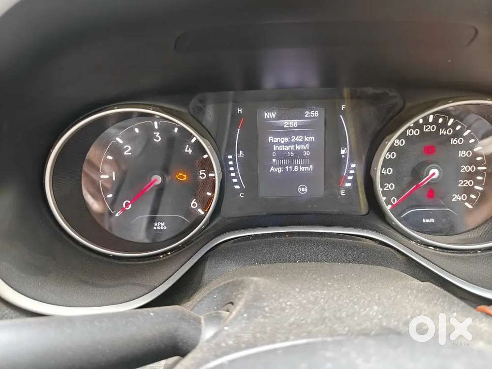 For Sale: Jeep Compass Limited – Top Model Limited Edition
• 2018 Mode