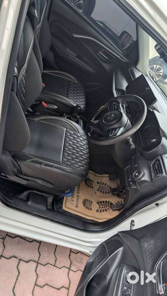Maruti Suzuki Swift Zxi Plus, 2025, Petrol