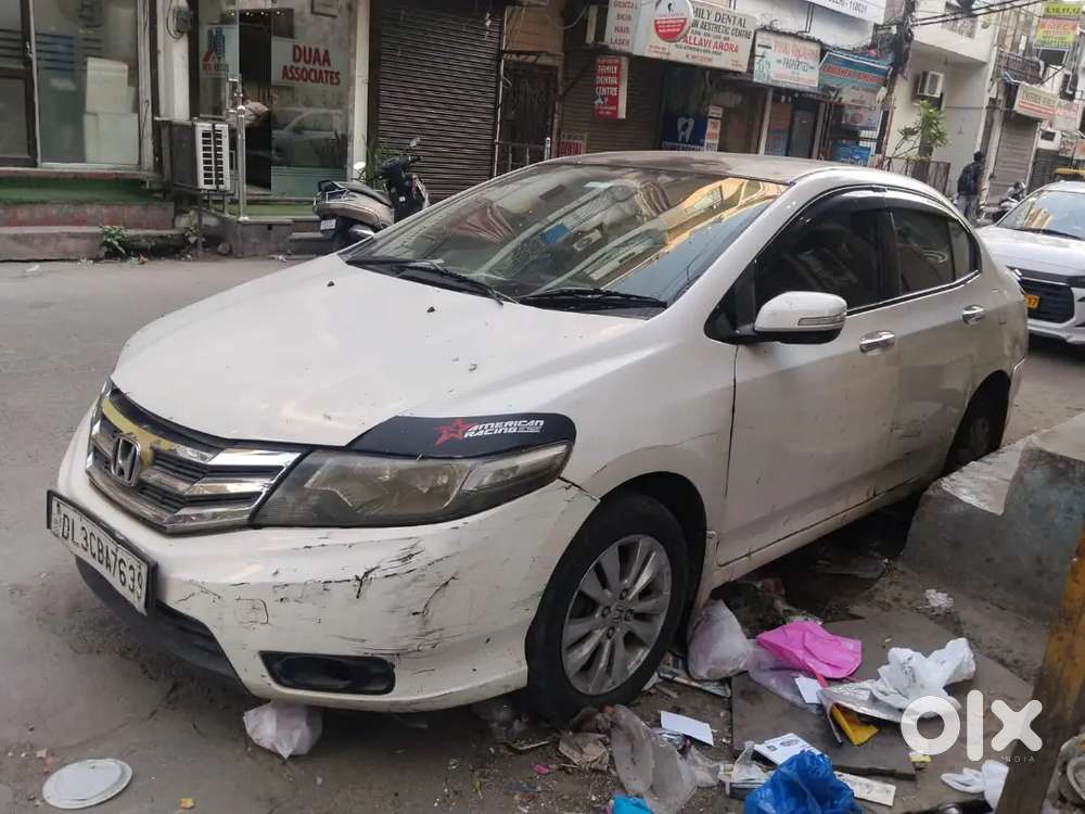 Good Condition Car Cng Fitted On Rc
