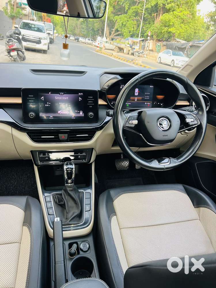 Skoda Slavia 1.0 Tsi Style At, 2022, Petrol