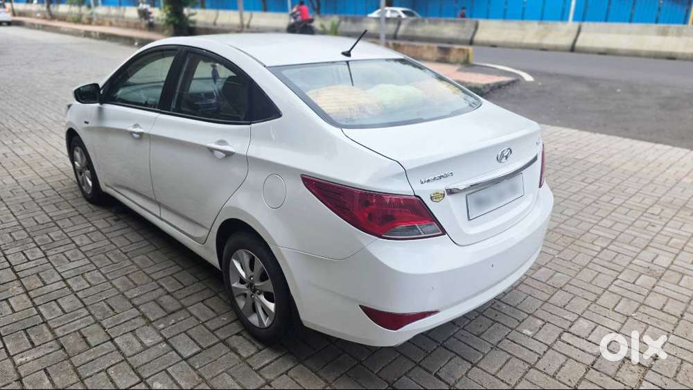 Hyundai Verna 1.6 Petrol 2015