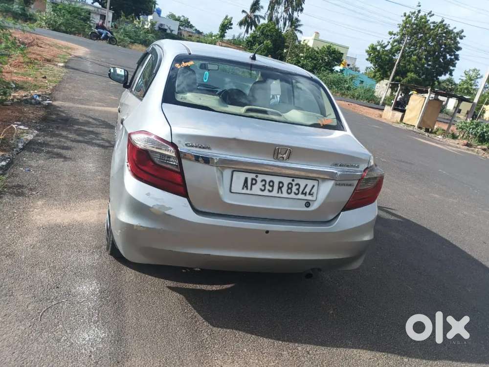 Honda Amaze Diesel Manual 2016 Km Driven