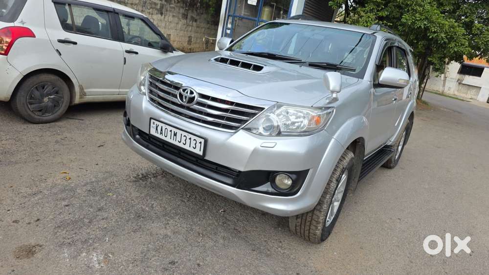 Toyota Fortuner 3.0 4x2 Automatic, 2012, Diesel