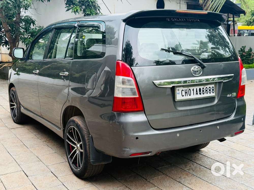 Toyota Innova 2.5 G (diesel) 7 Seater, 2012, Diesel