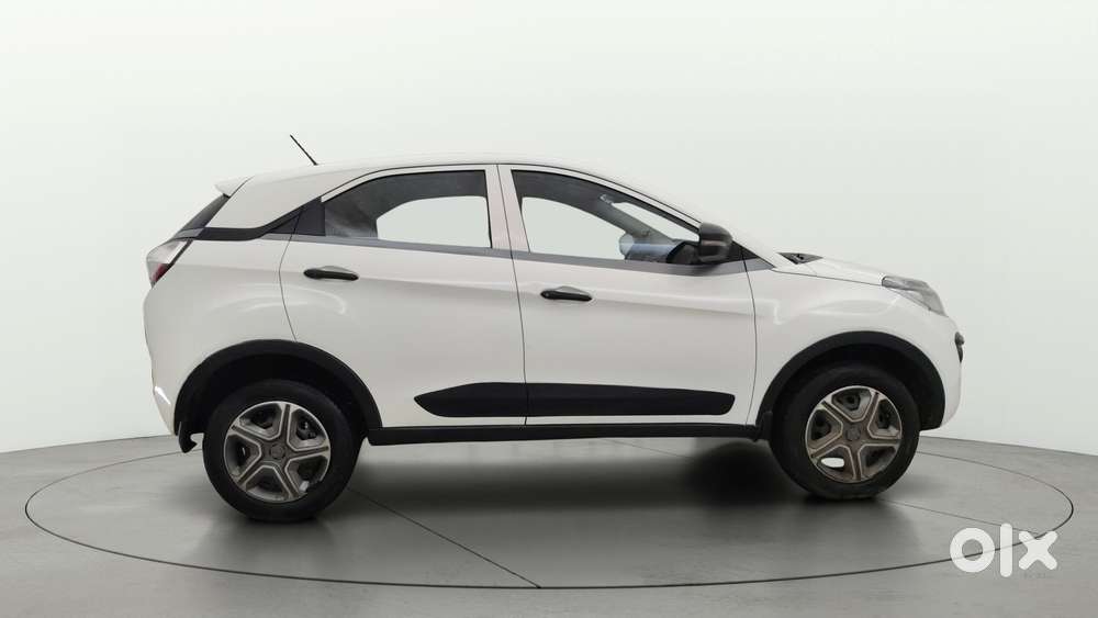 Tata Nexon 1.2 Revotron Xm, 2018, Petrol
