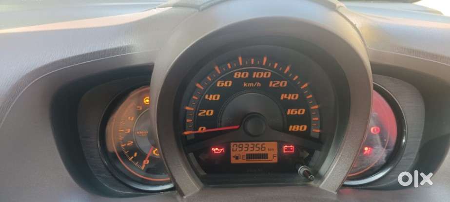 Honda Amaze 2nd Gen Vx, 2013, Diesel