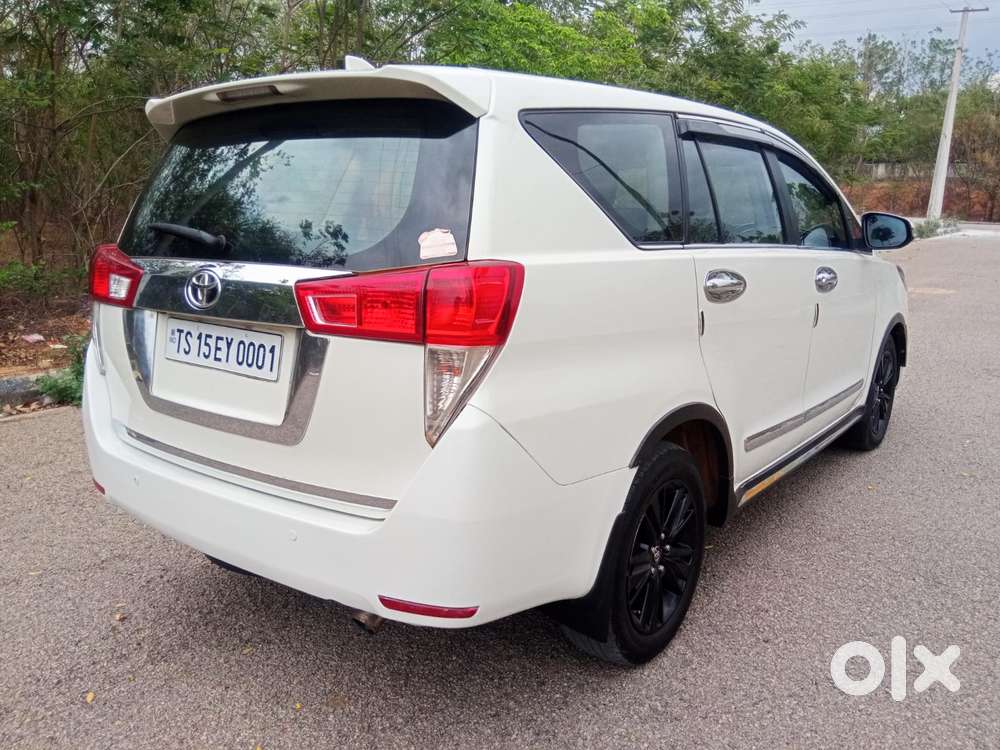 Toyota Innova Crysta Touring Sport 2.4 Mt, 2019, Diesel