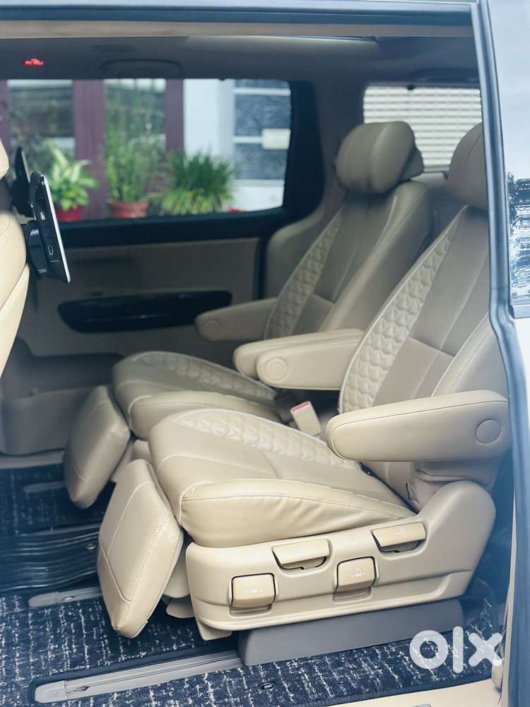 Kia Carnival Limousine Plus 7 Str, 2021, Diesel