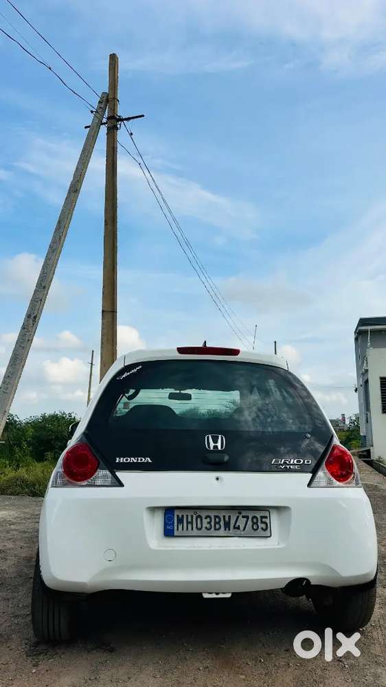 Honda Brio Petrol Mt 2015