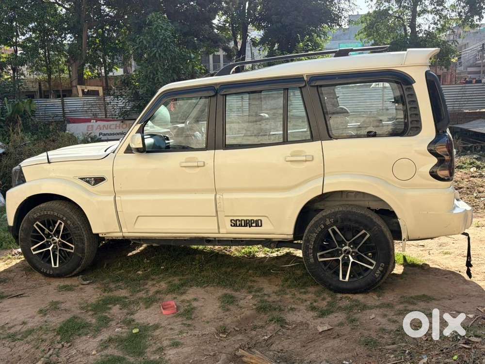 Mahindra Scorpio 2016 Diesel Well Maintained