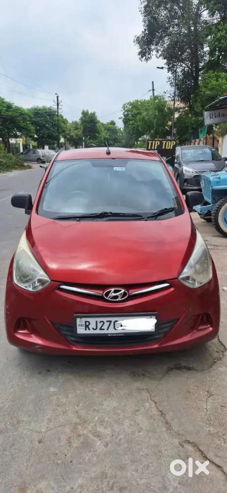 Hyundai Eon 2012 Petrol Well Maintained